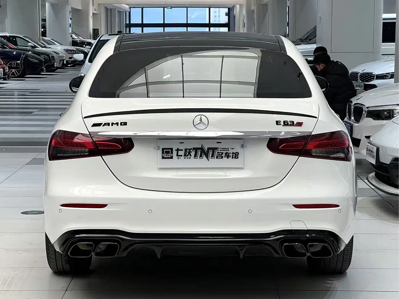 Mercedes-Benz E-Class 2022 E 300 L Sport Fashion фото 9