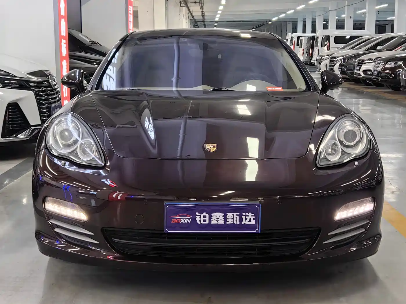 Porsche Panamera 2010 Panamera 4 3.6L фото 2