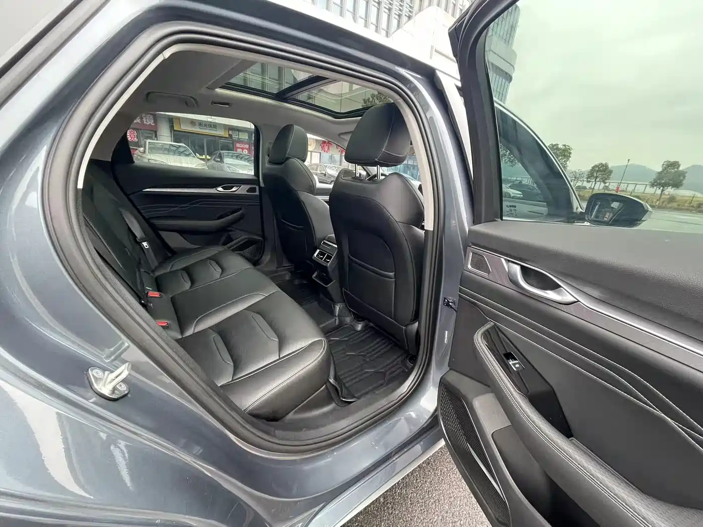 GEELY AUTOMOBILE XINGRUI