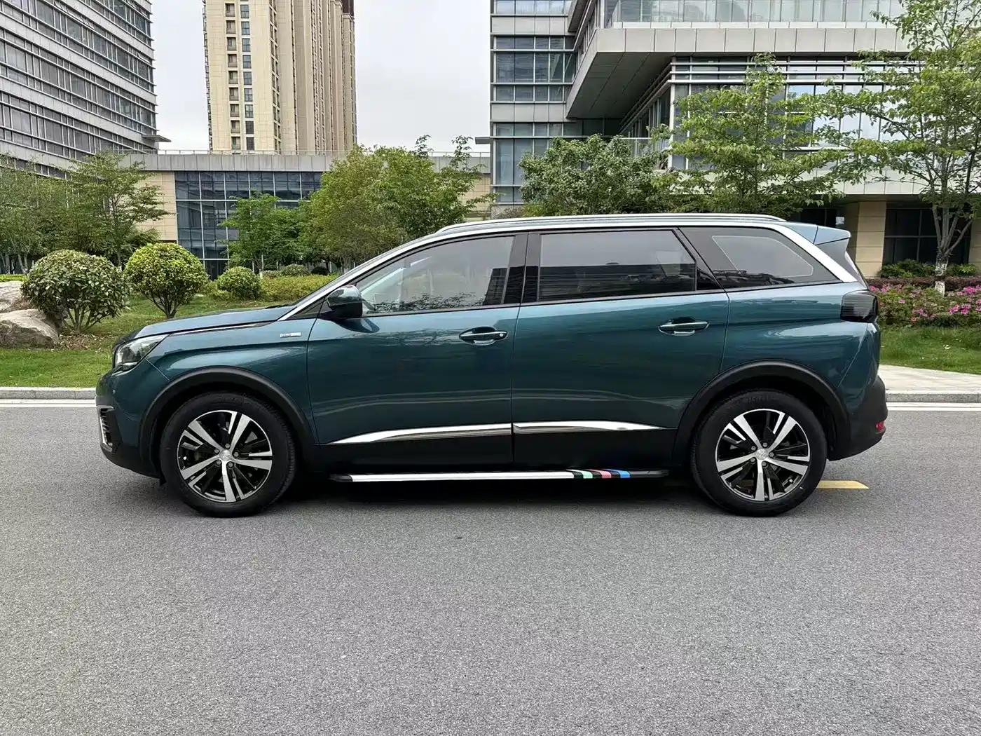 Peugeot 5008 2018 2017 350THP 7-seat Elite Edition
