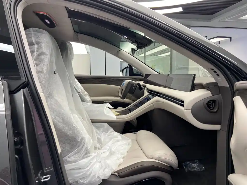 ZHIJI AUTOMOBILE ZHIJI LS7