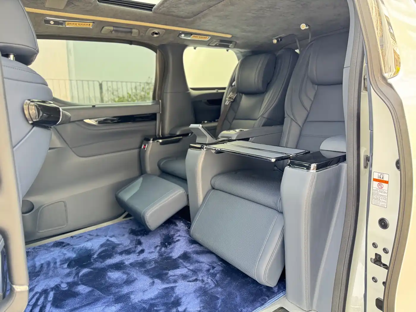 Toyota Alphard 2018 Facelift 3.5L Premium Edition фото 11