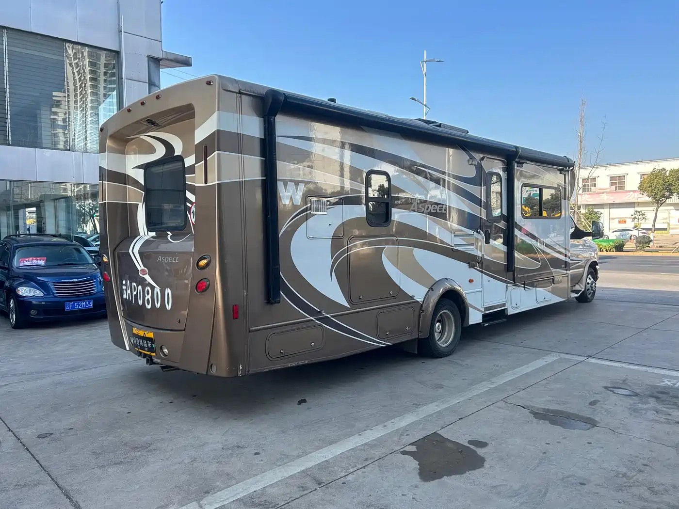 Ford E350 2011 5.4L Platinum Limited Edition фото 10