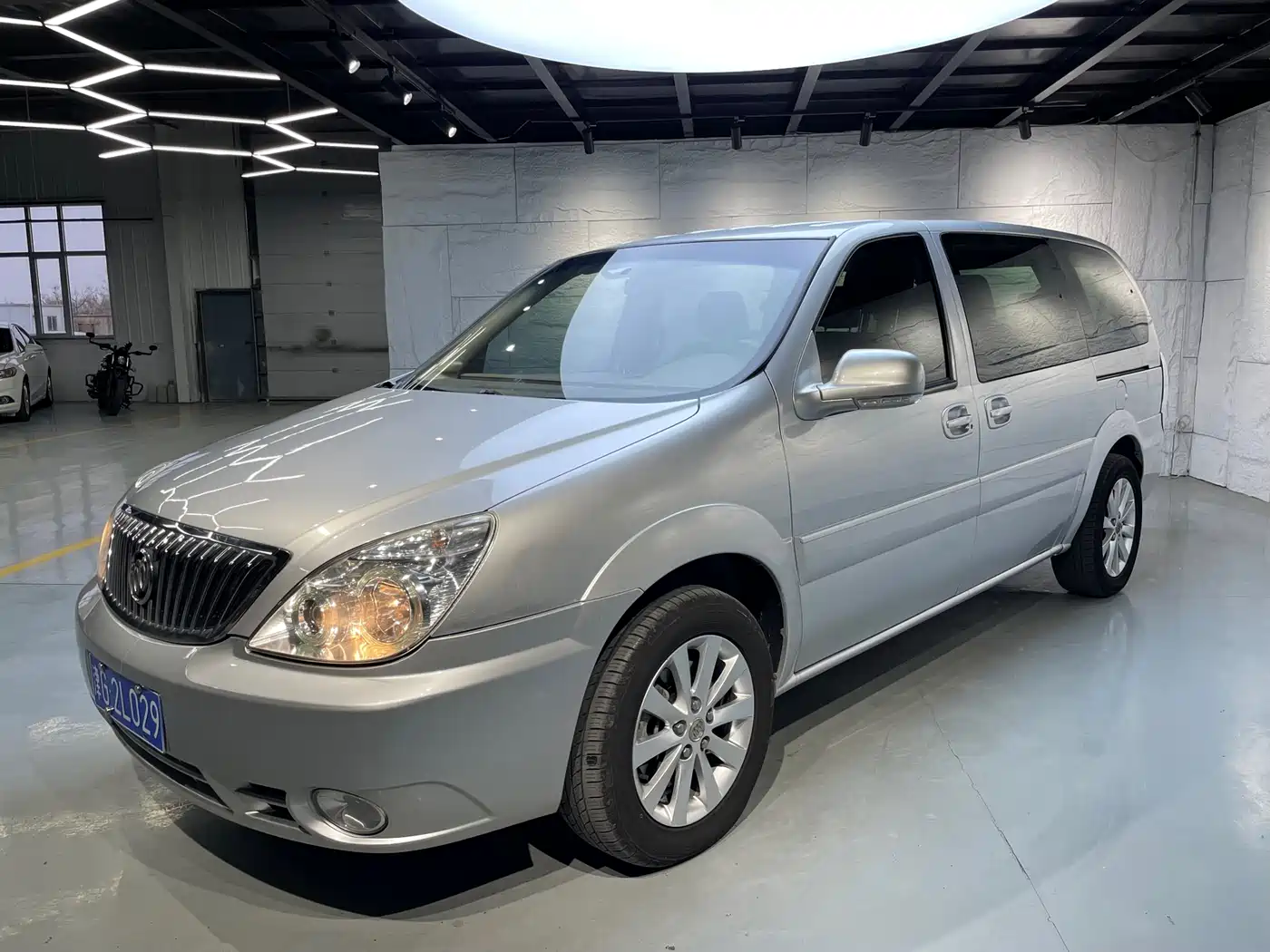 Buick GL8 2014 2.4L Classic Edition