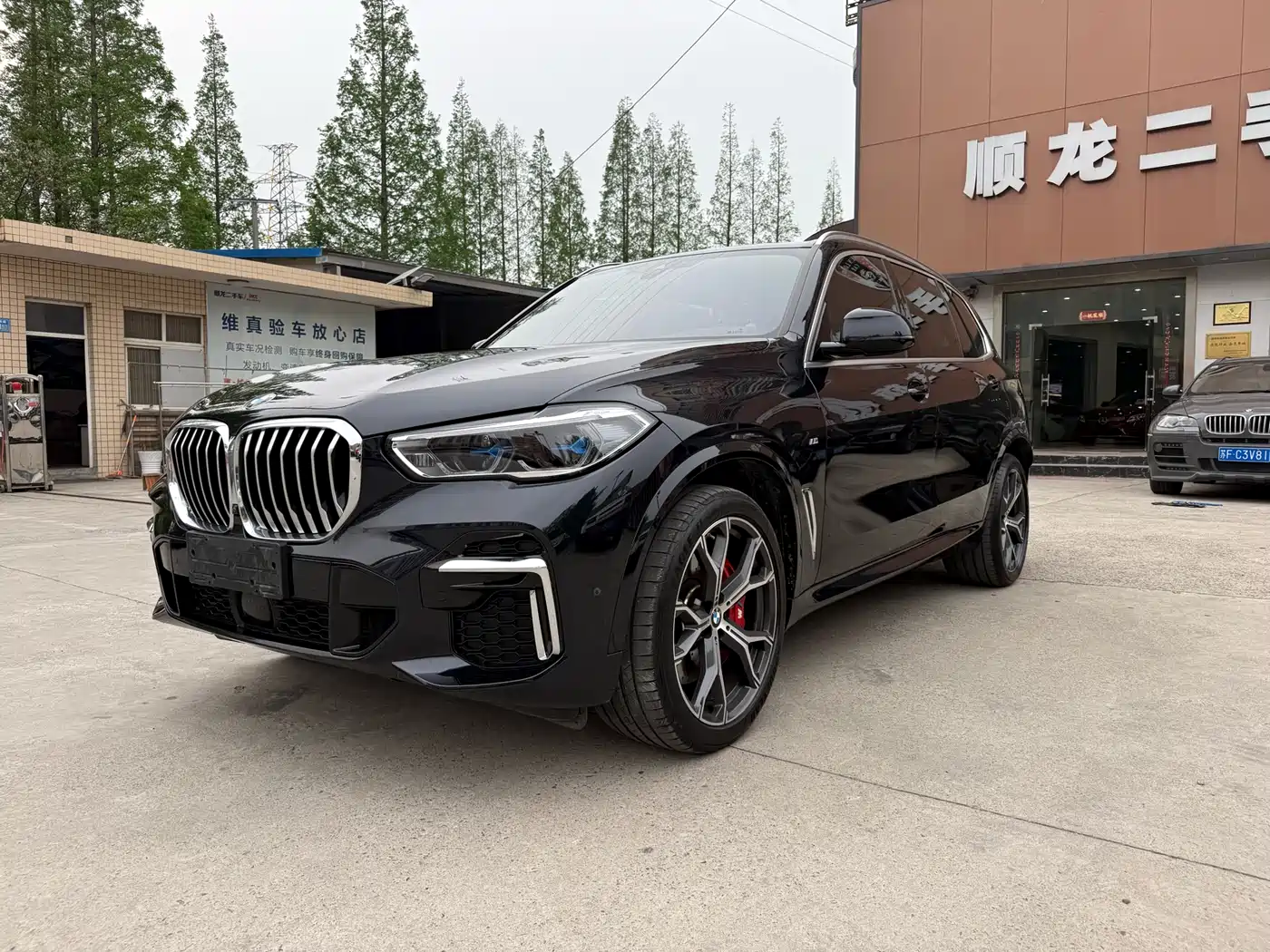 BMW X5 2022 Model xDrive 40Li M Sport Package