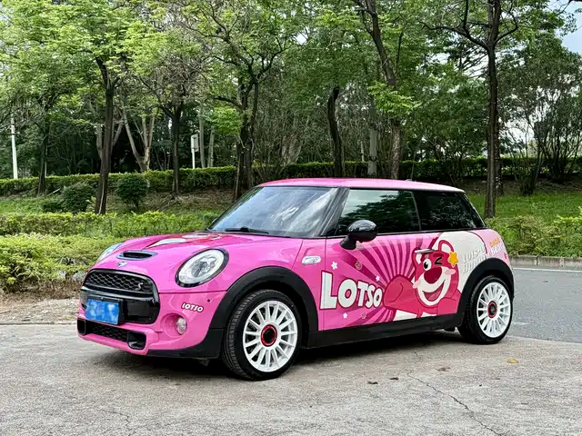 MINI 