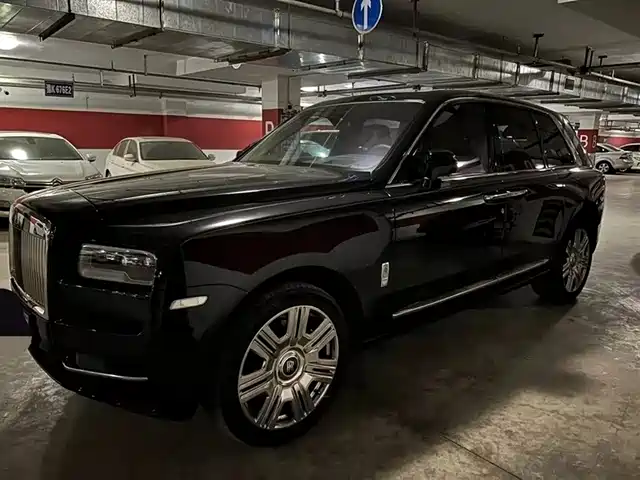 ROLLS-ROYCE CULLINAN