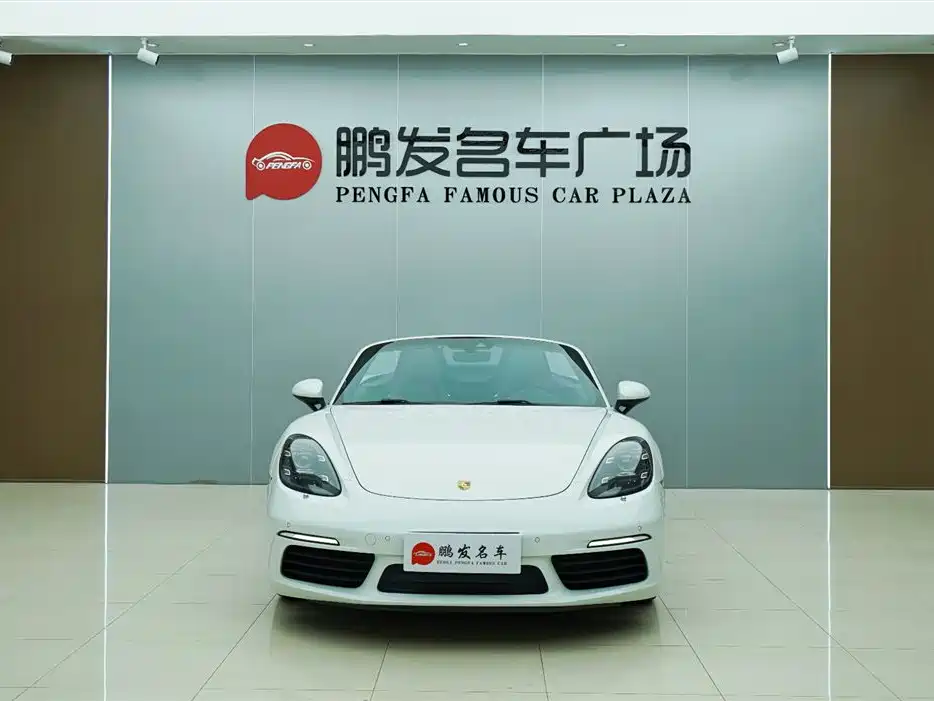 Porsche 718 2016 Boxster 2.0T фото 3