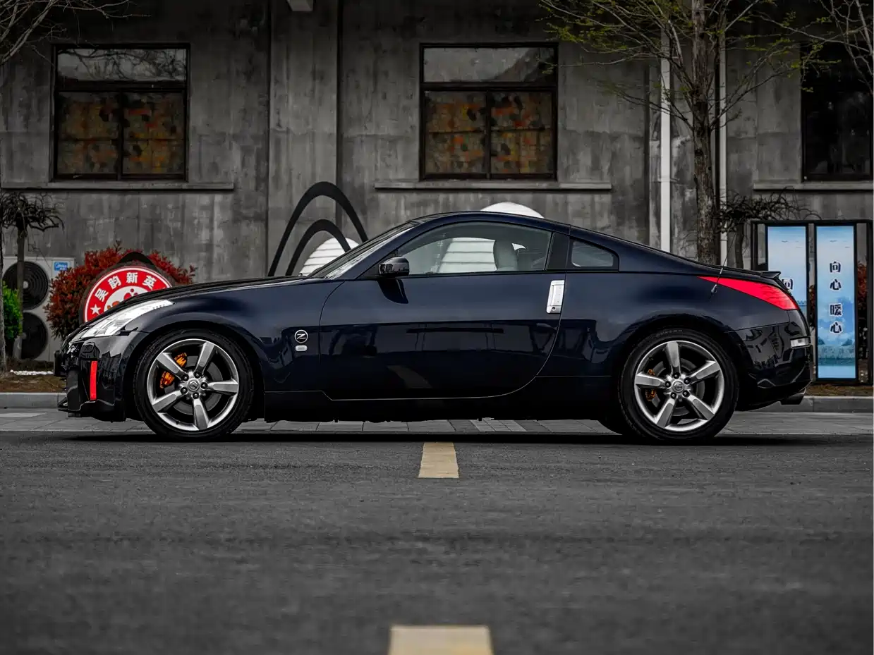 Nissan 350Z 2006 3.5 MT фото 4