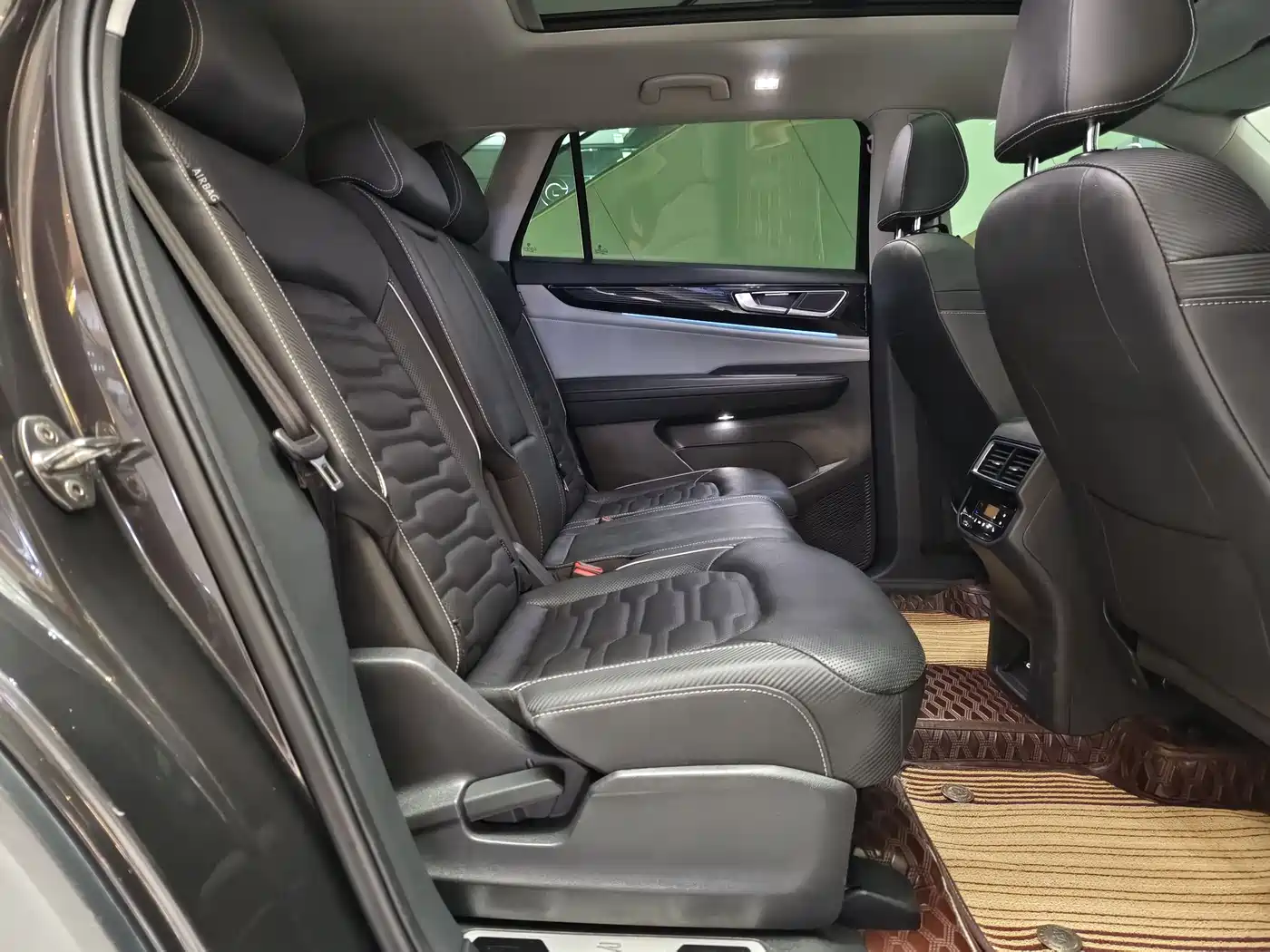 Volkswagen Teramont 2022 Teramont X 380TSI 4MOTION Premium Luxury фото 21