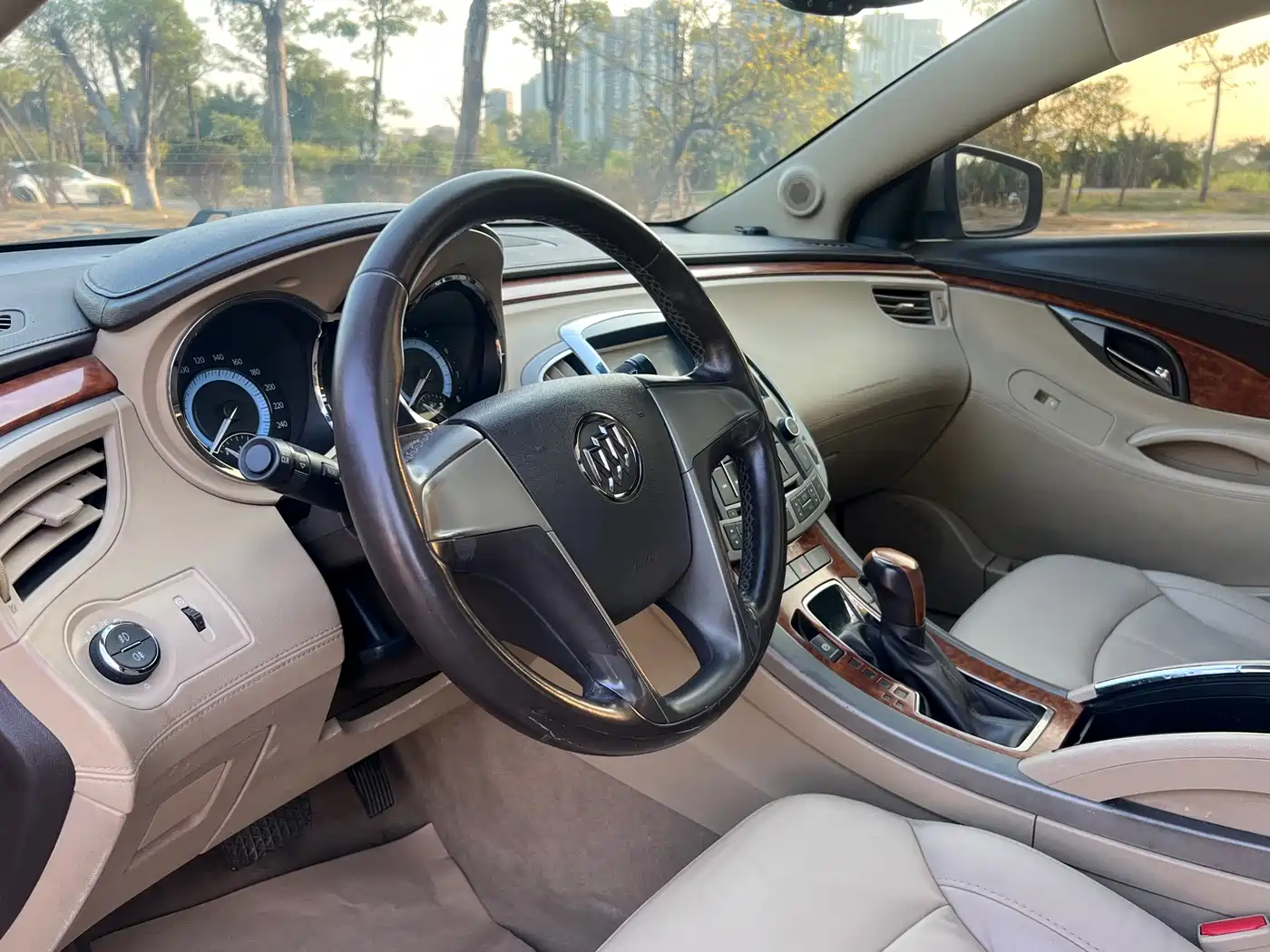 Buick LaCrosse 2012 Model 2.4L SIDI Comfort фото 16