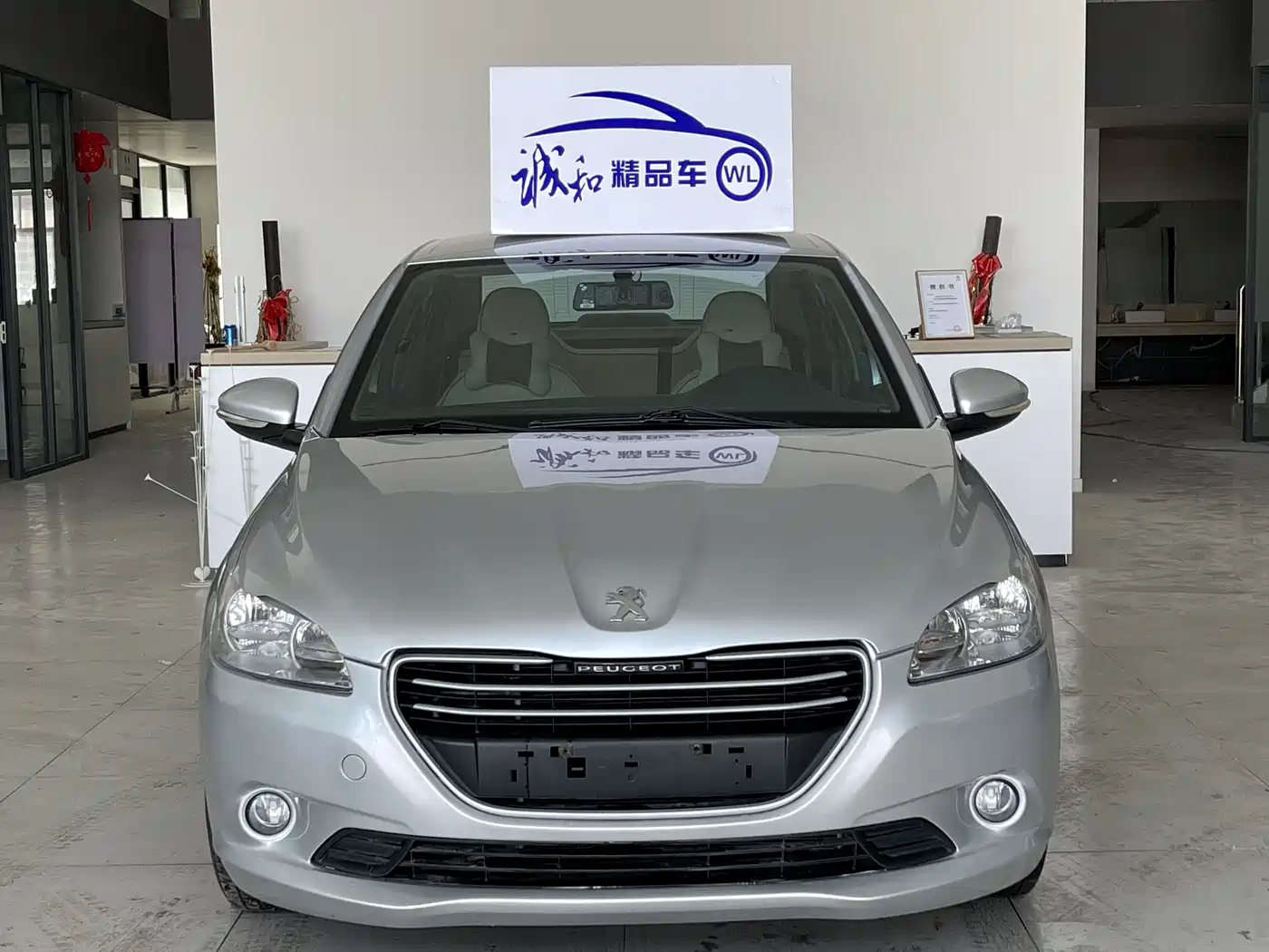 Peugeot 301 2016 1.6L Auto Comfort Edition фото 2