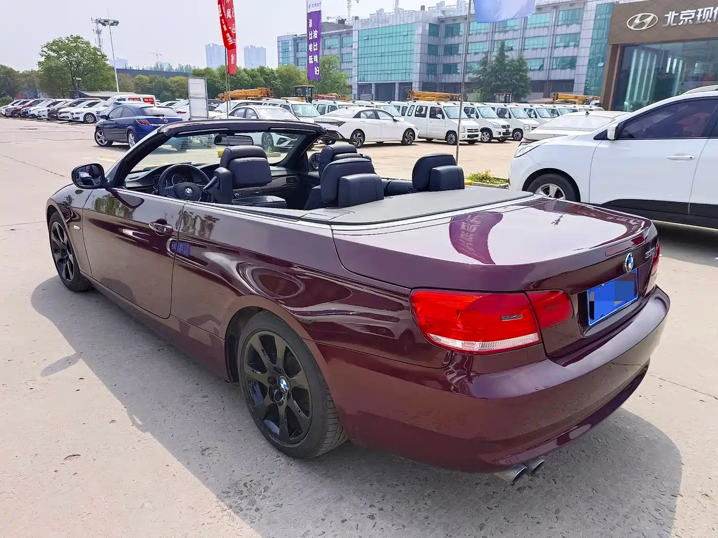 BMW 3 Series (Import) 2009 Model 330i Convertible фото 6