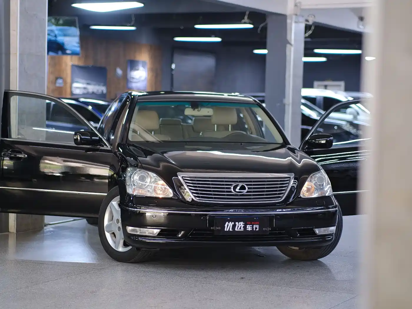 Lexus LS 2004 430 фото 9