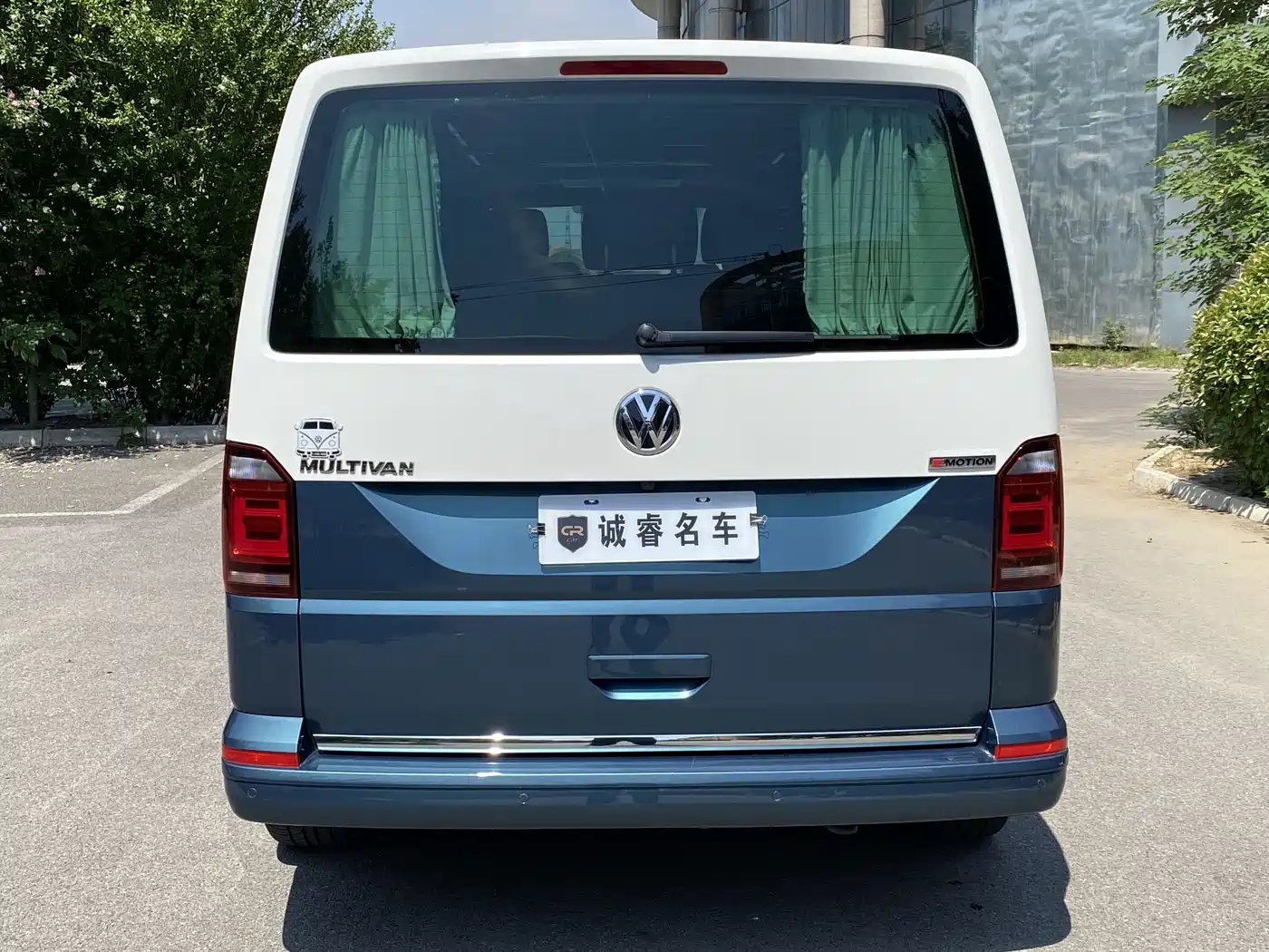 Volkswagen Multivan 2018 2.0TSI 4WD Leisure Edition 7-Seater фото 9