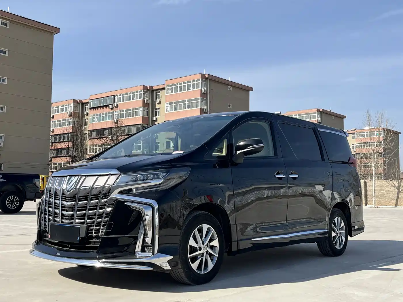 Toyota Alphard 2012 3.5L Premium Edition