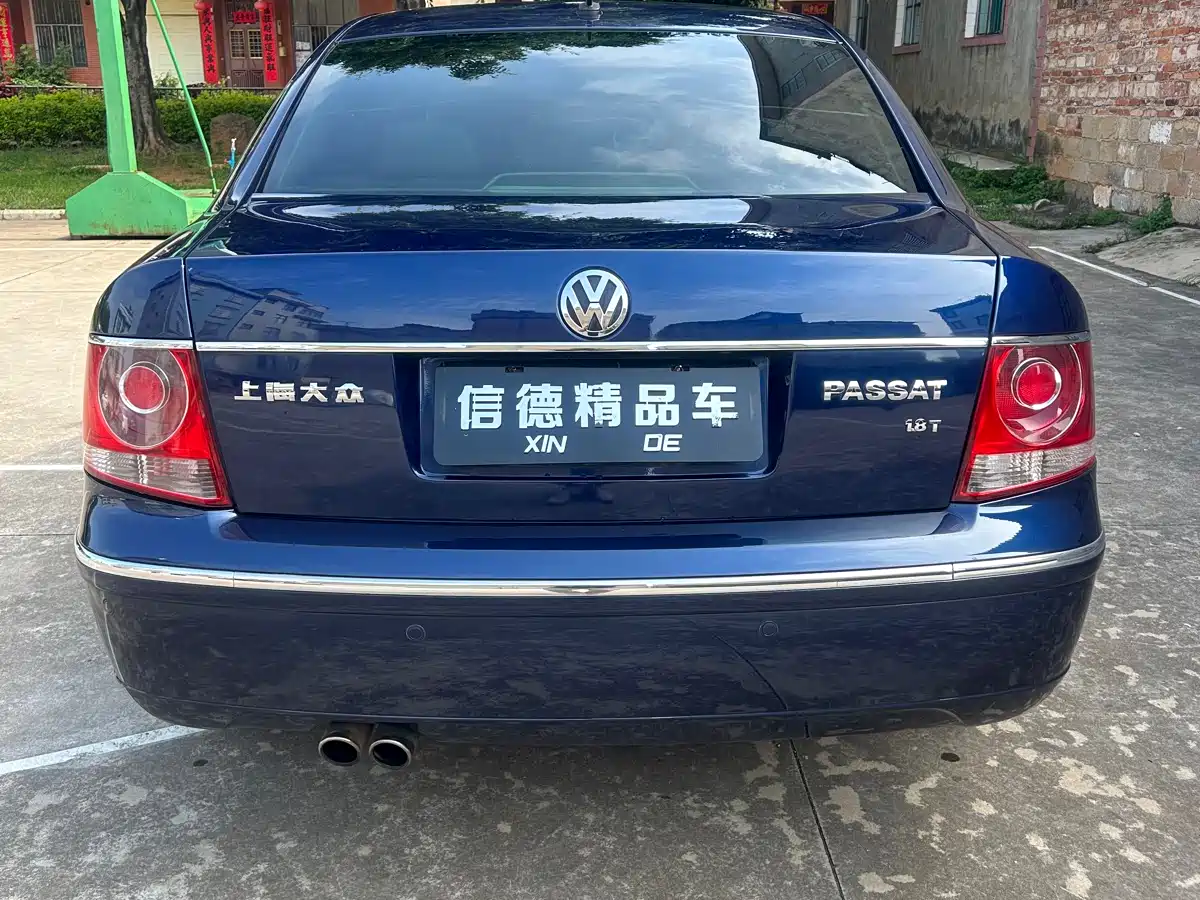 Volkswagen Passat Lingyu 2005 1.8T Auto Luxury фото 8
