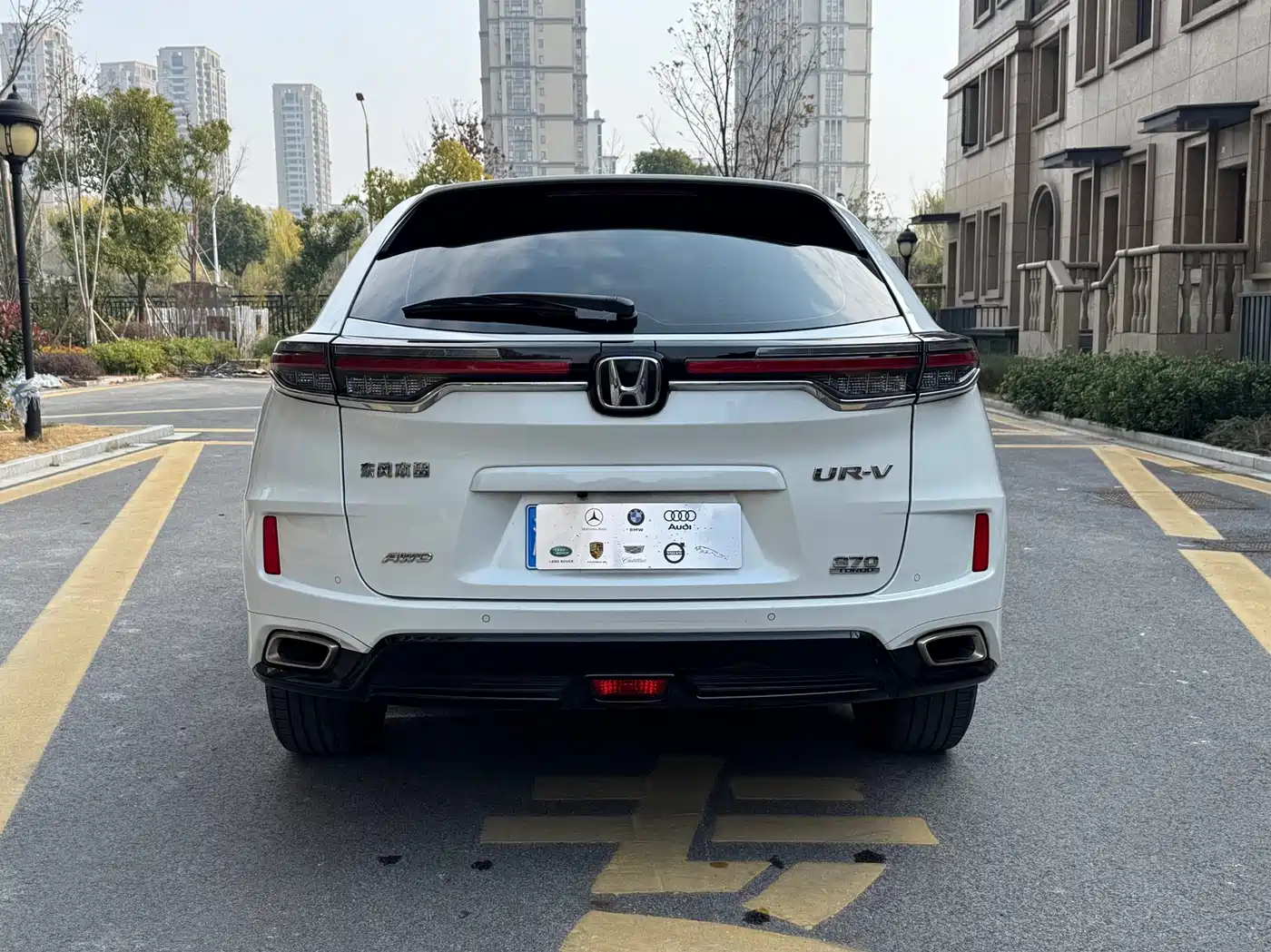 Honda UR-V 2023 2023 370TURBO AWD Premium Edition