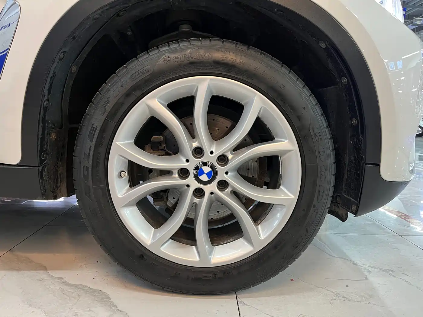 BMW X6 2015 xDrive35i Luxury Model фото 7