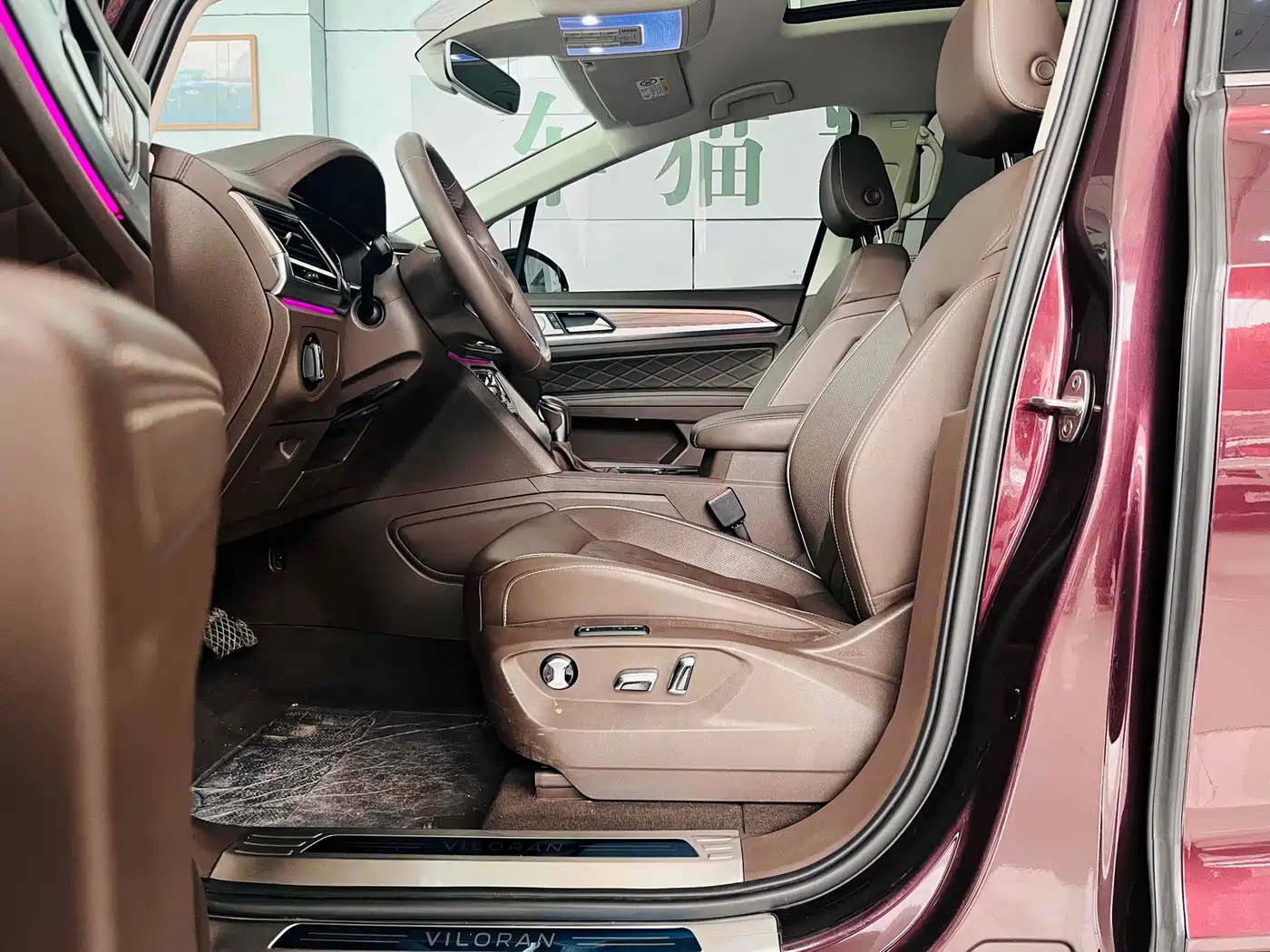 Volkswagen Viloran 2020 380TSI Premium фото 12