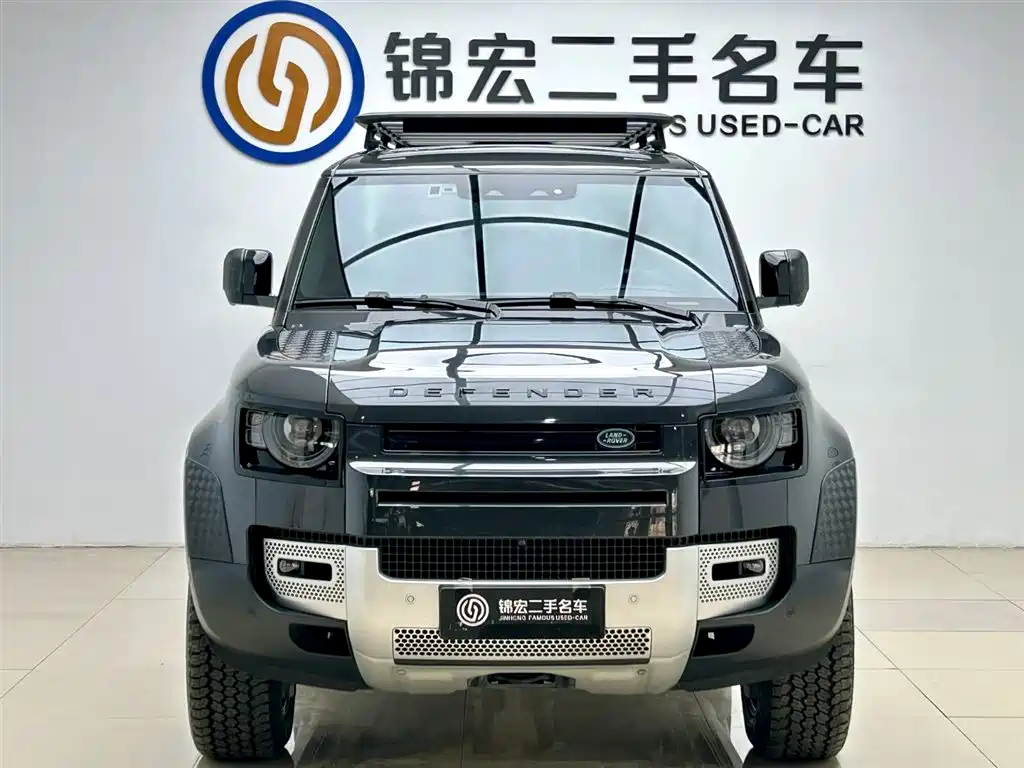 Land Rover Defender 2023 Model 110 3.0T P400 Dark Special Edition фото 2