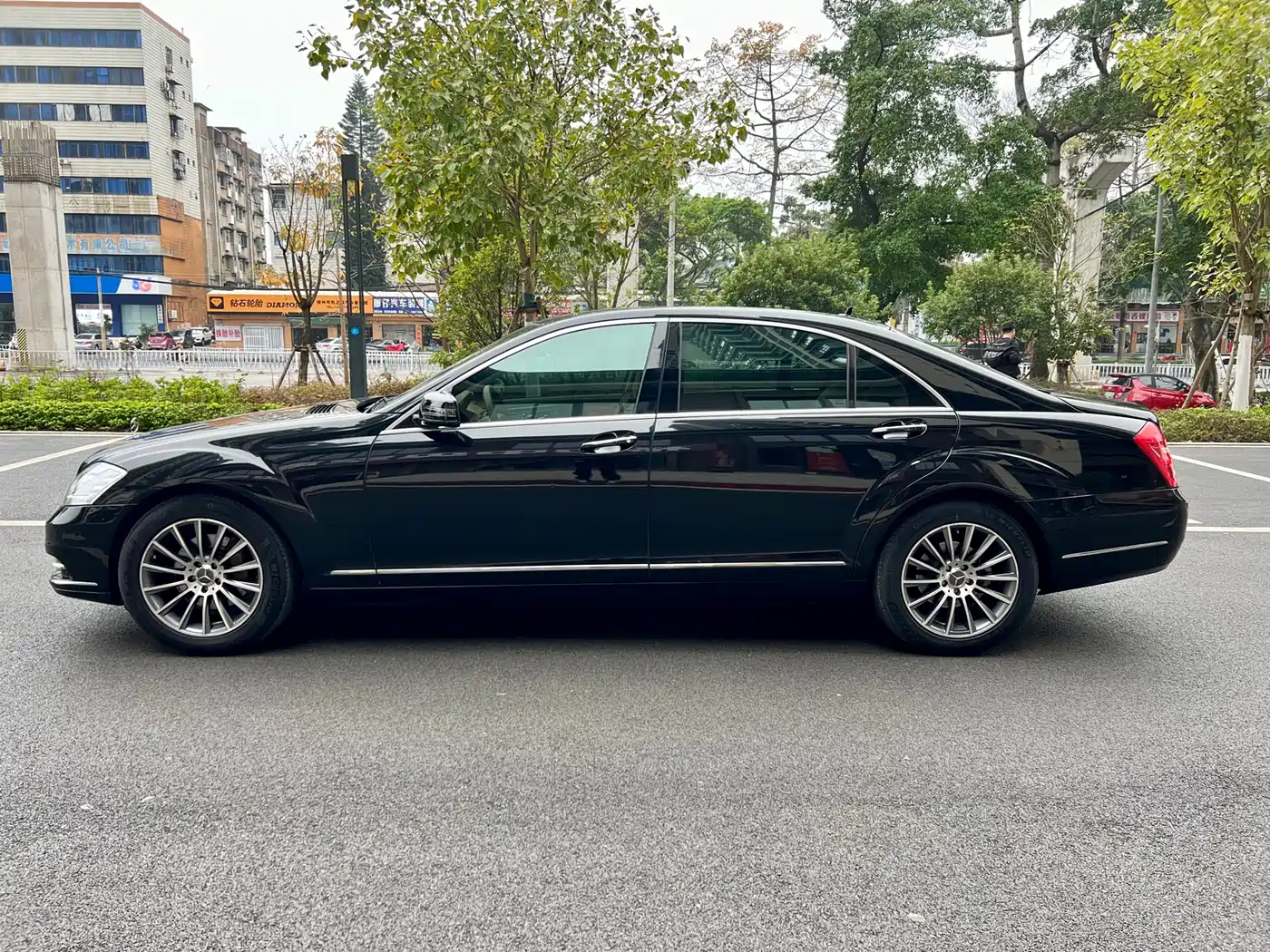 Mercedes-Benz S-Class 2010 S 300 L Business фото 4
