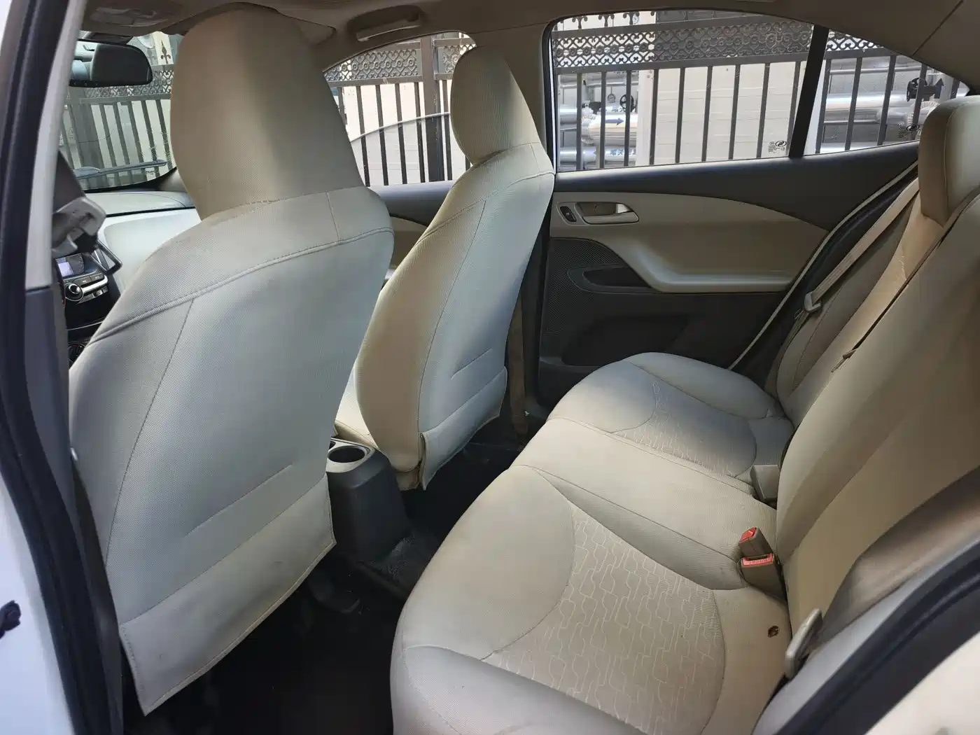 Chevrolet Sail 2015 Sail 3 1.5L Manual Happiness Edition фото 5