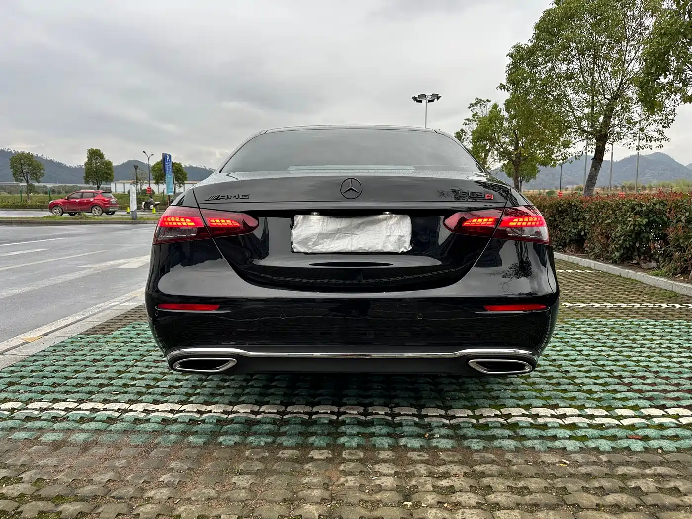 Mercedes-Benz E-Class 2023 E 260 L фото 19