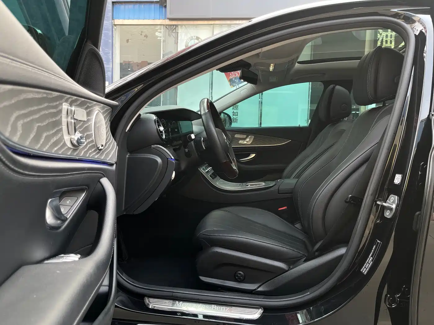 Mercedes-Benz E-Class 2022 Facelift III E 300 L Luxury фото 9