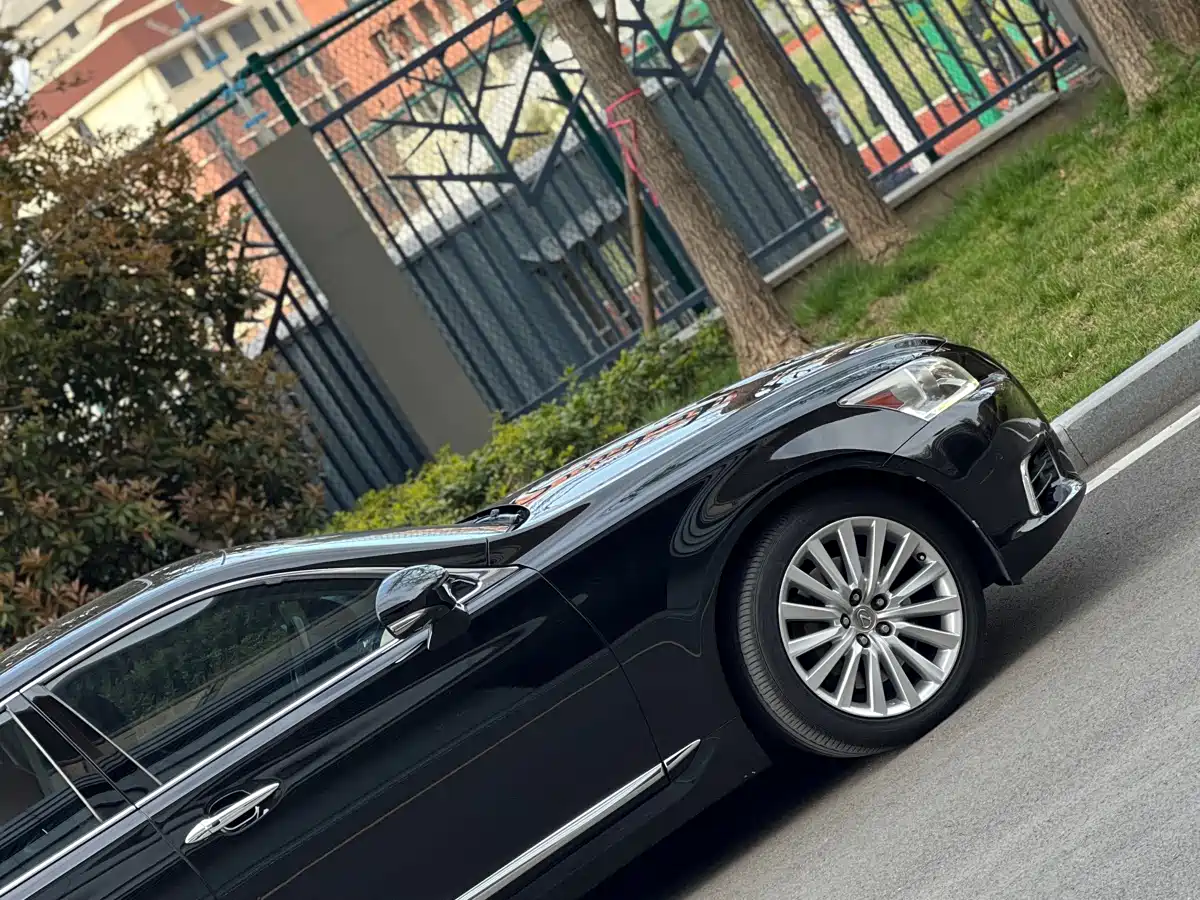 Lexus LS 2013 460L Luxury Edition фото 6