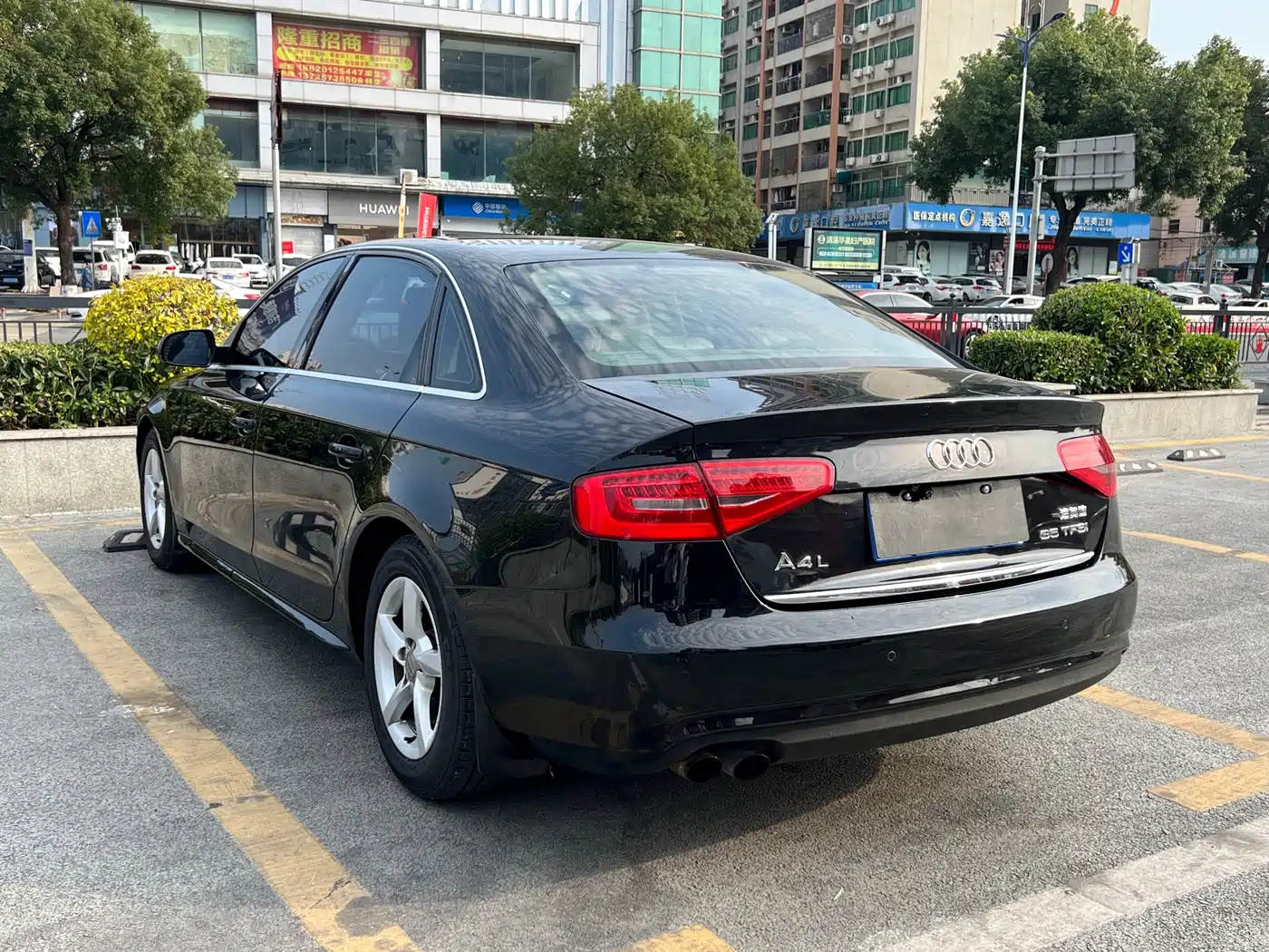 Audi A4L 2013 35 TFSI Automatic Standard фото 5