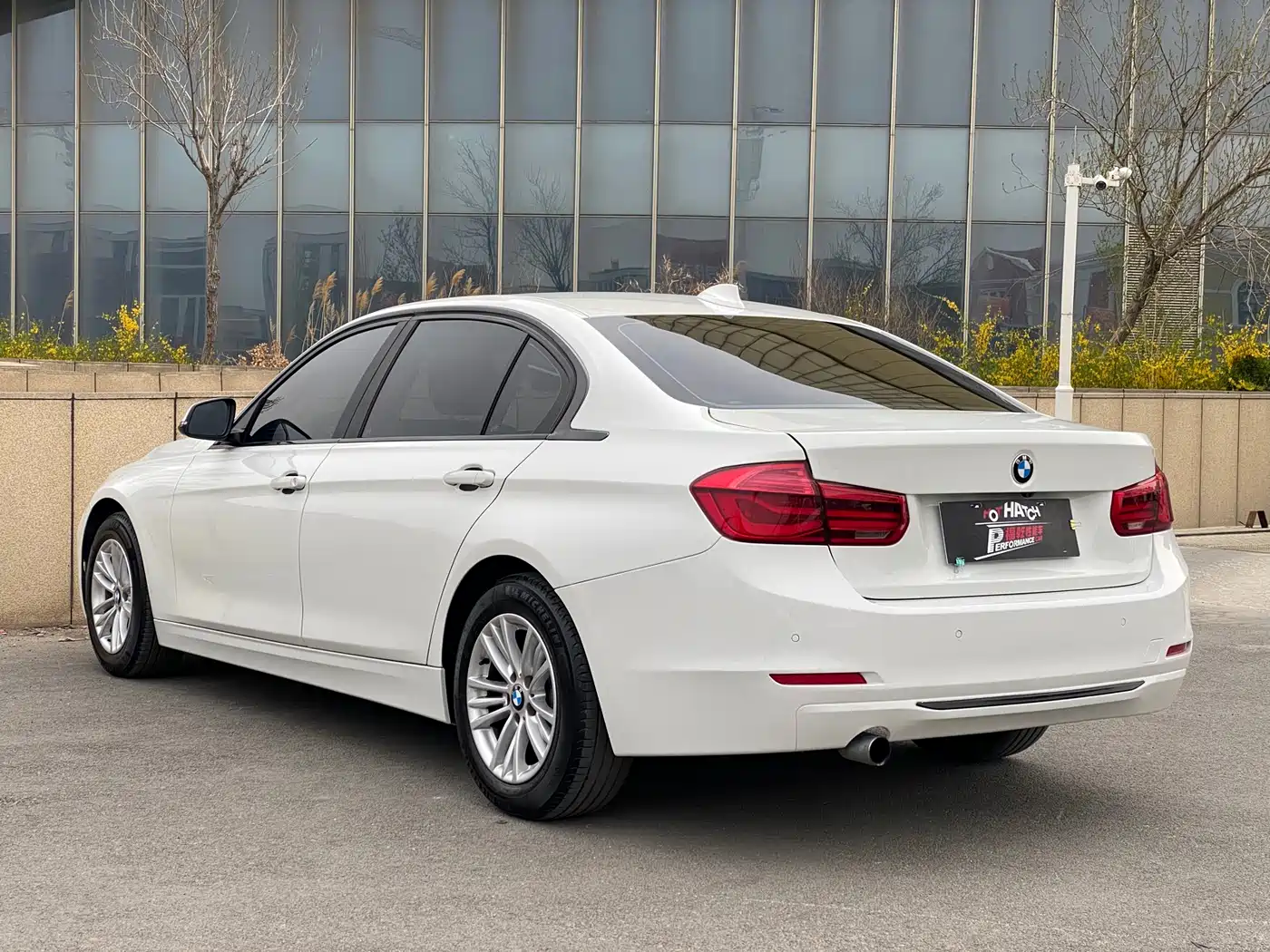 BMW 3 Series 2015 316Li Manual фото 6