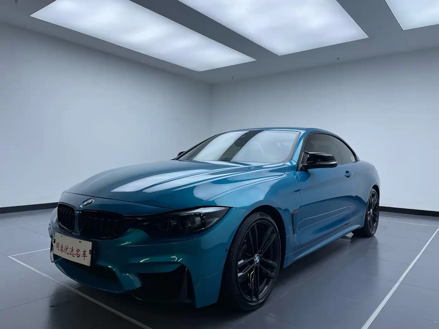 BMW 4 Series 2019 430i Convertible M Sport Shadow Edition фото 4