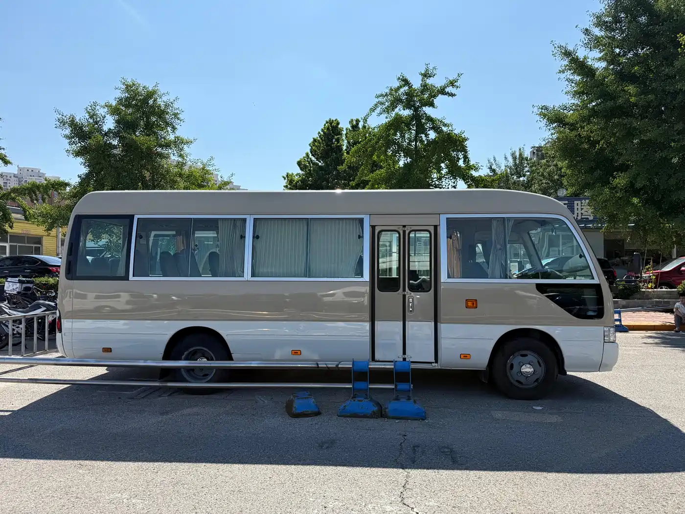 Toyota Coaster 2007 2.7L Gasoline Premium Upgrade Edition 23-seater фото 10