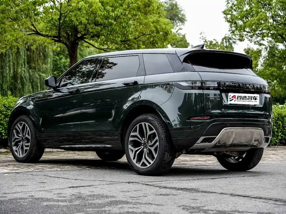 Land Rover Range Rover Evoque 2023 Range Rover Evoque L 249PS Luxury Edition фото 7