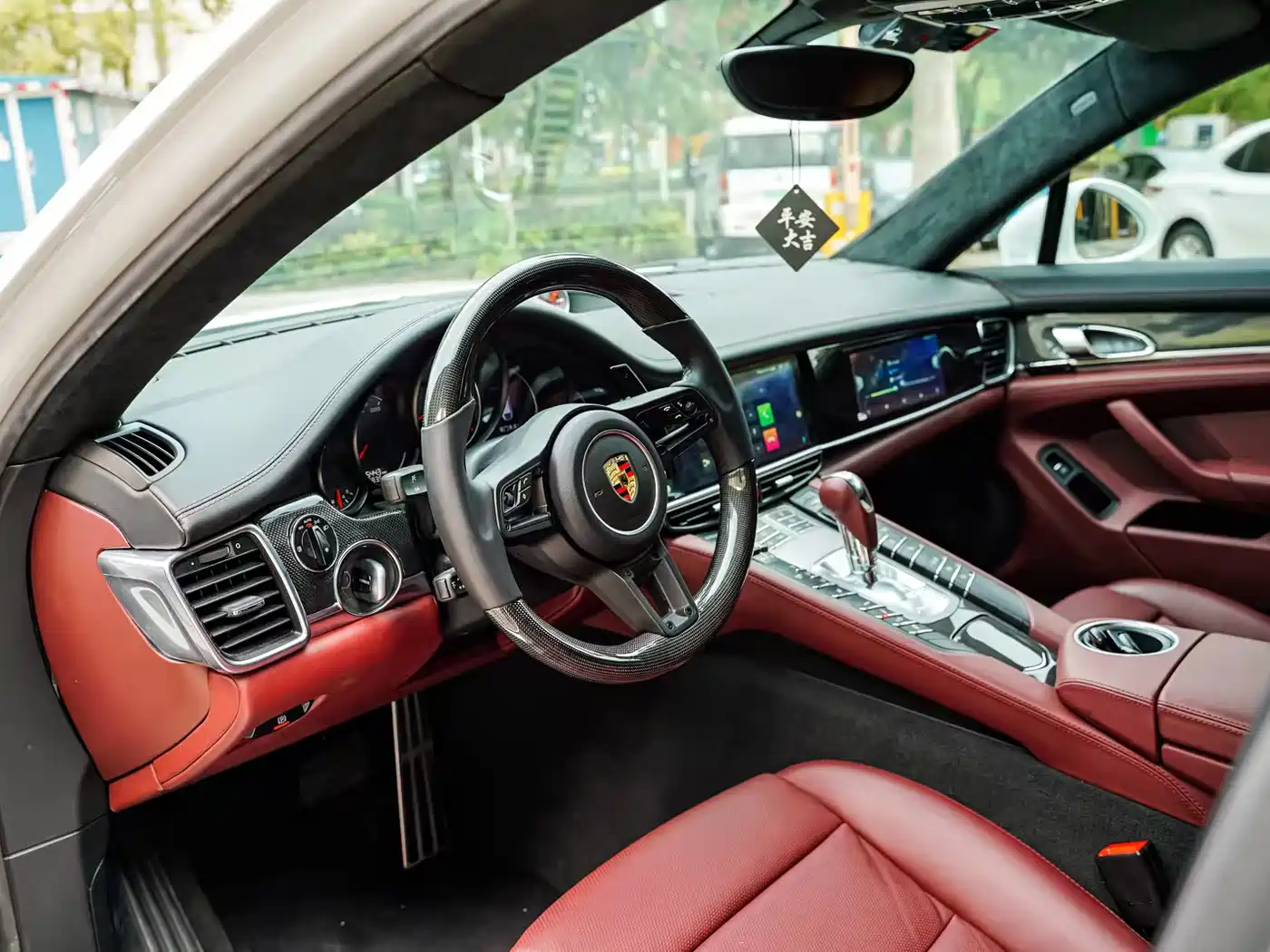 Porsche Panamera 2013 Panamera Platinum Edition 3.6L фото 6