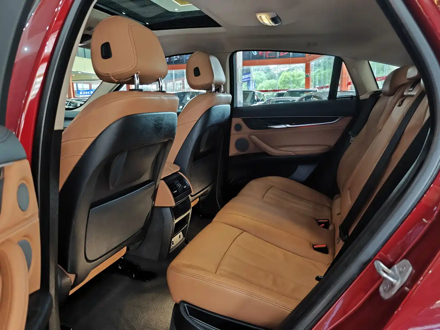 BMW X6 2015 xDrive35i Leading Type фото 8