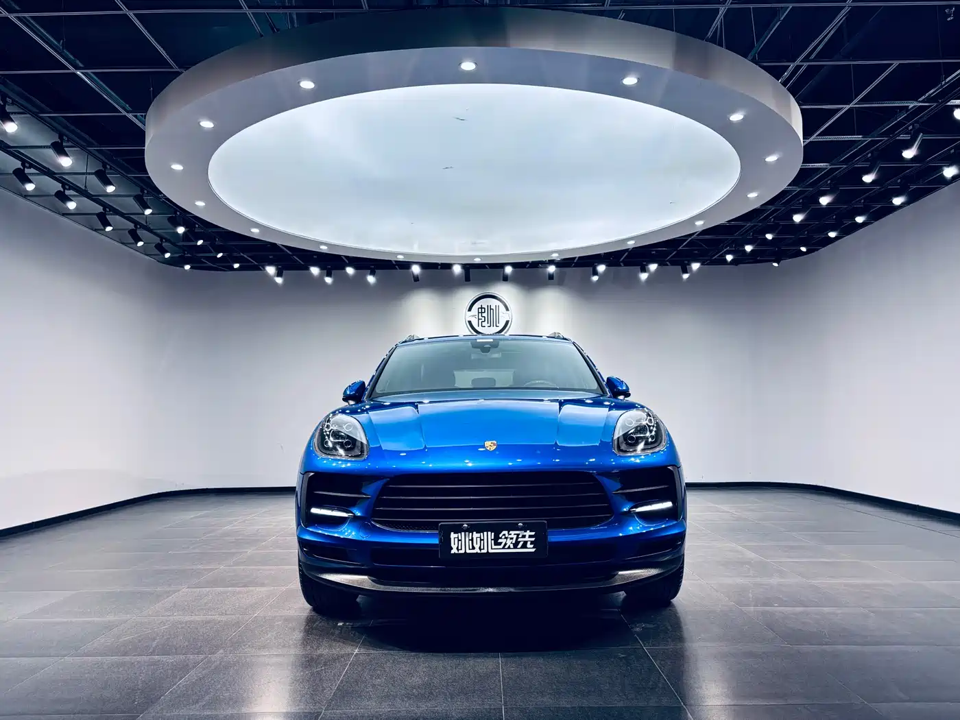 Porsche Macan 2018 Macan 2.0T фото 2