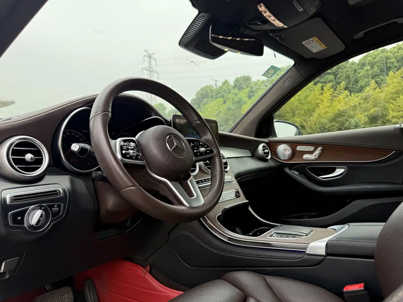 Mercedes-Benz GLC 2020 GLC 300 L 4MATIC Luxury фото 4