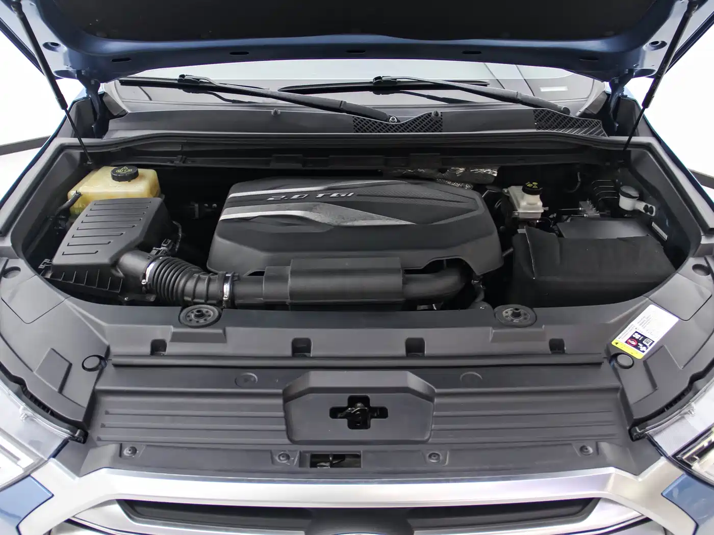 SAIC Maxus D90 2017 2.0T Automatic 4WD Sirius фото 14