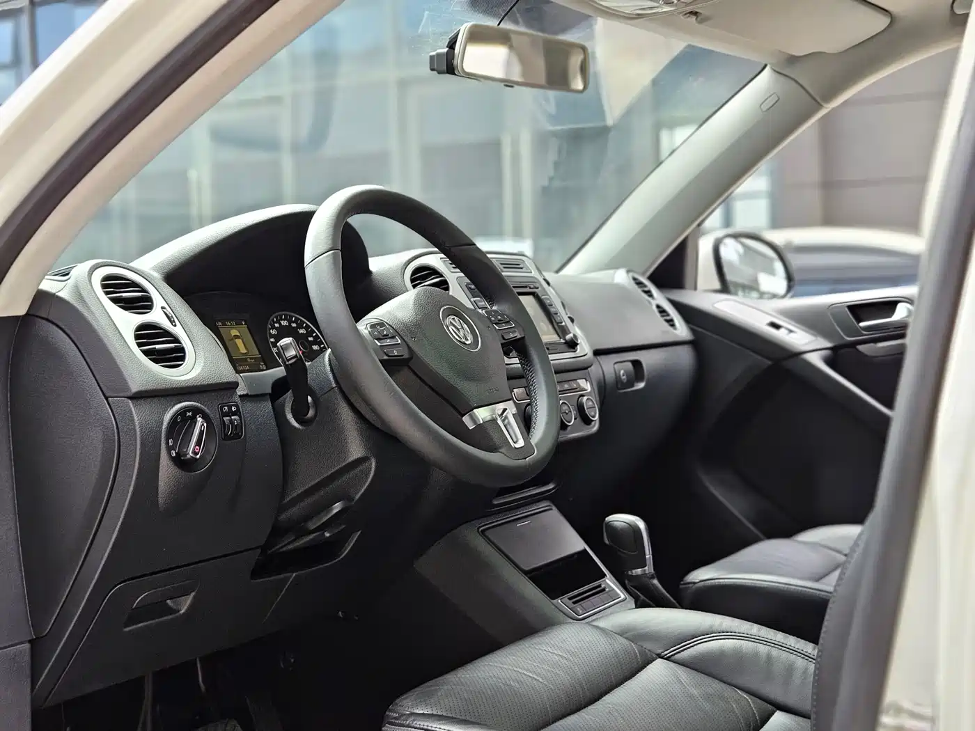 Volkswagen Tiguan 2013 2.0TSI Auto 4WD Luxury Edition фото 5