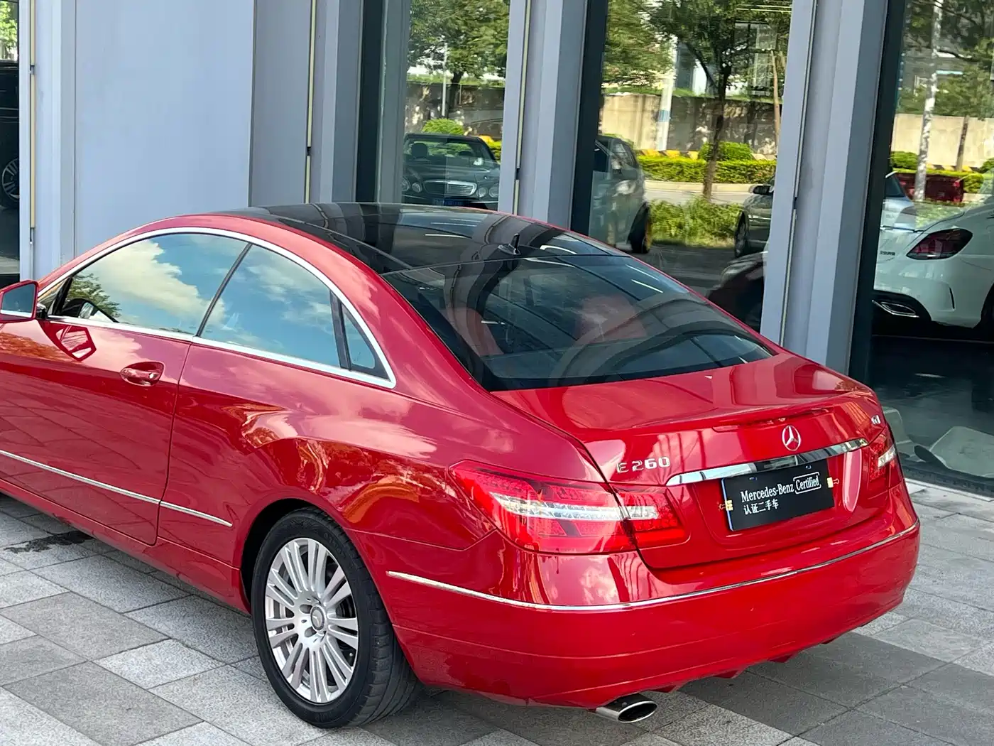 Mercedes-Benz E-Class (Import) 2010 E 260 CGI Coupe фото 20