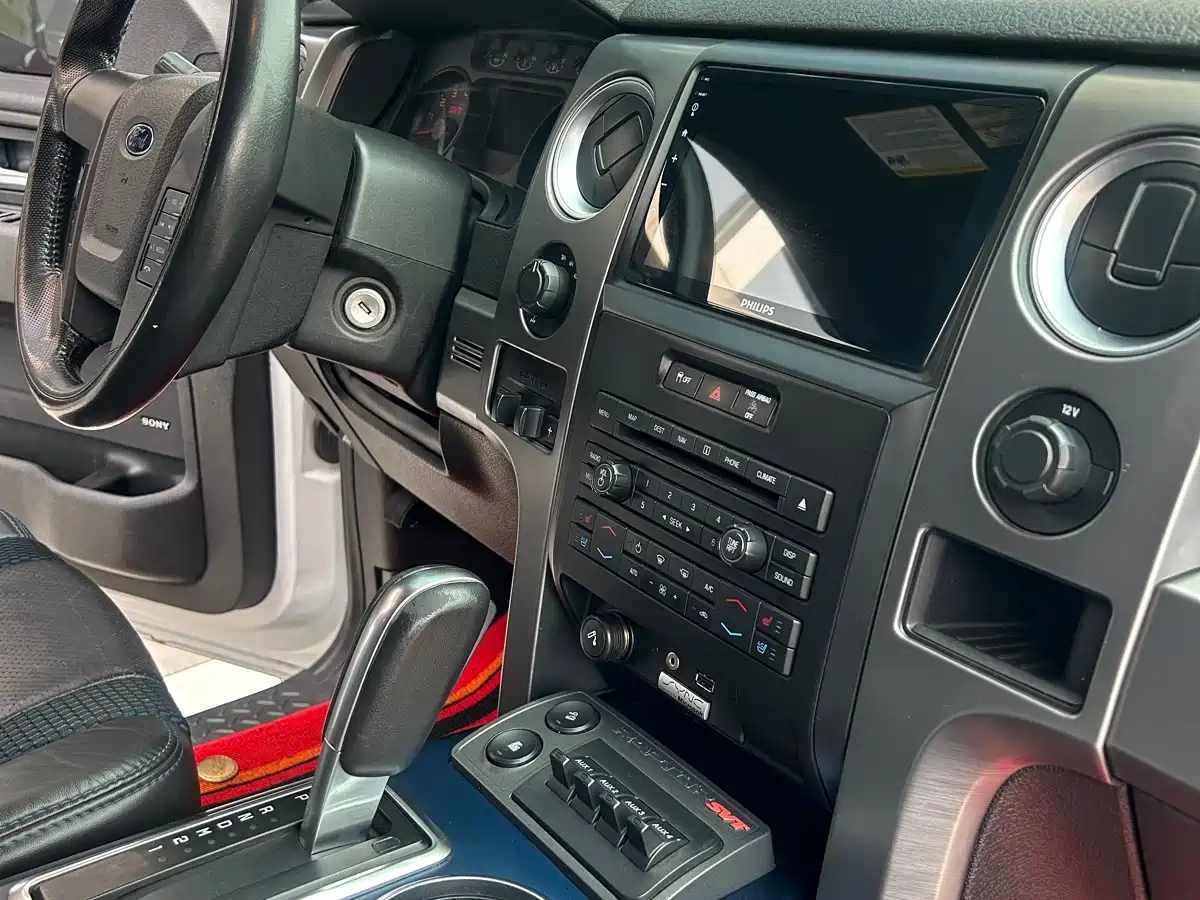 Ford F-150 Raptor 2013 2011 6.2L SVT Raptor SuperCrew