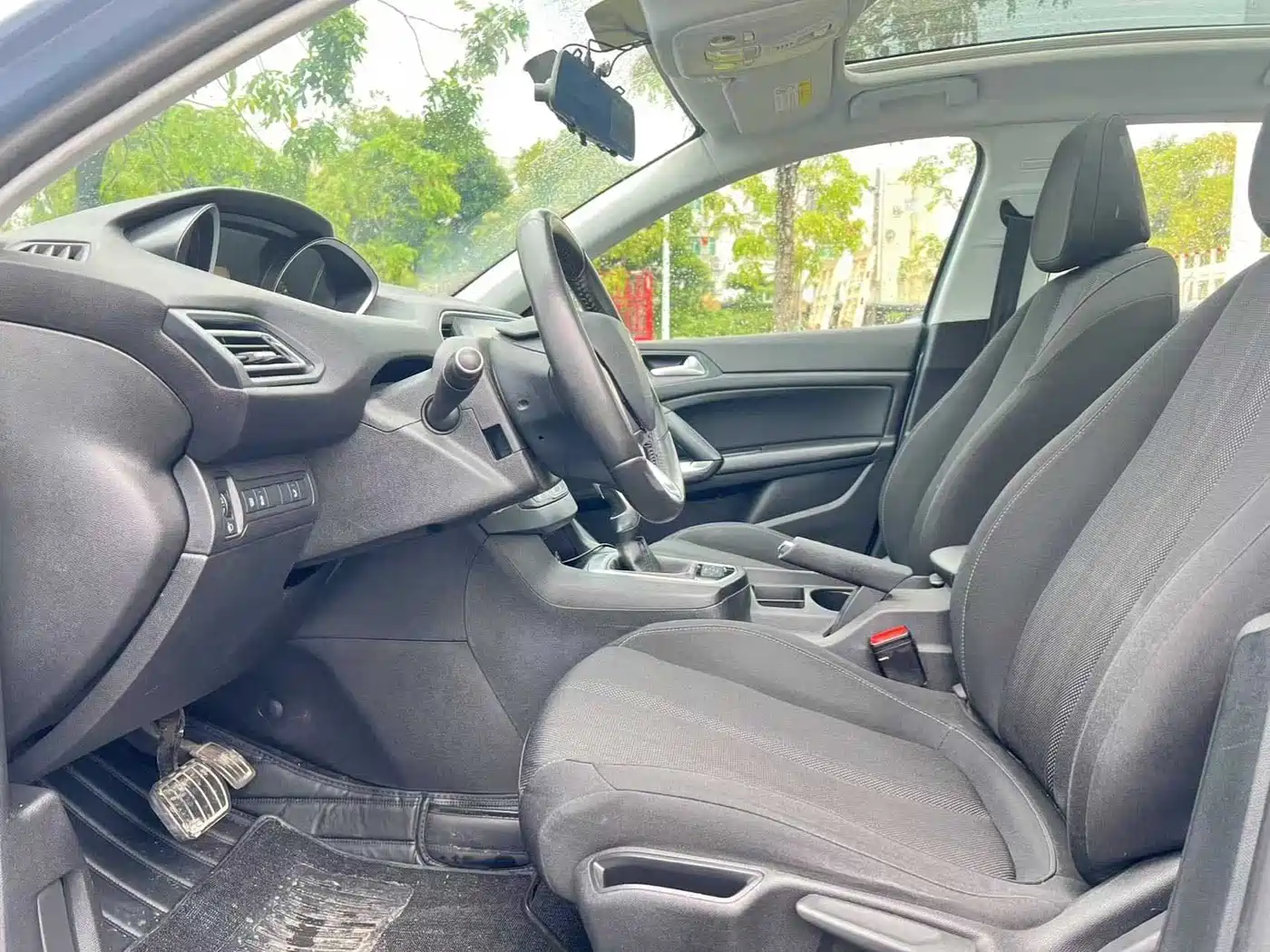 Peugeot 308S 2016 2015 1.2T Auto Dynamic Edition