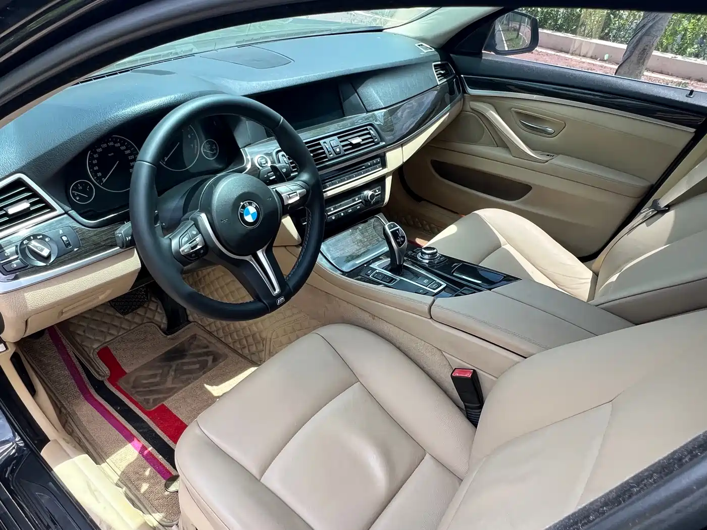 BMW 5 Series 2012 535Li Luxury фото 17