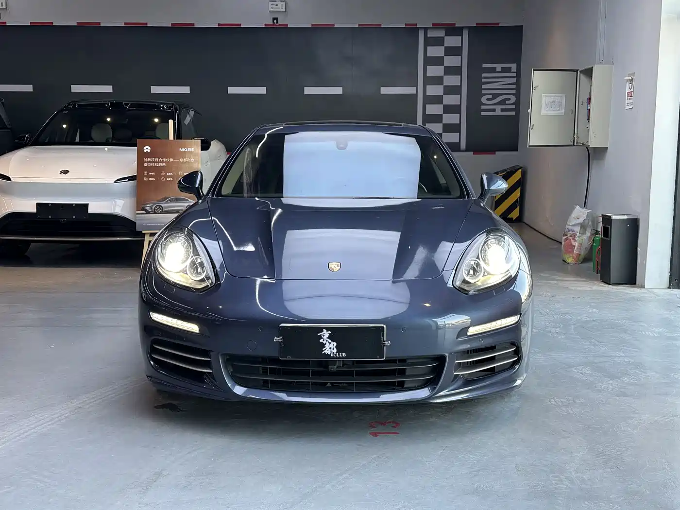 Porsche Panamera 2014 Panamera 4 3.0T фото 2