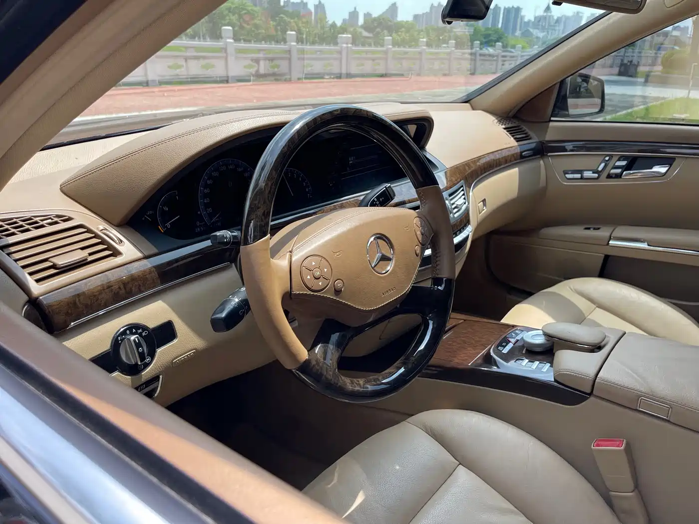 Mercedes-Benz S-Class 2012 S 300 L Business Grand Edition фото 10