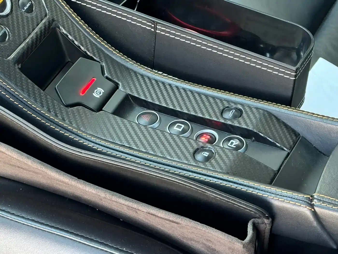 McLaren 12C 2017 2013 3.8T COUPE