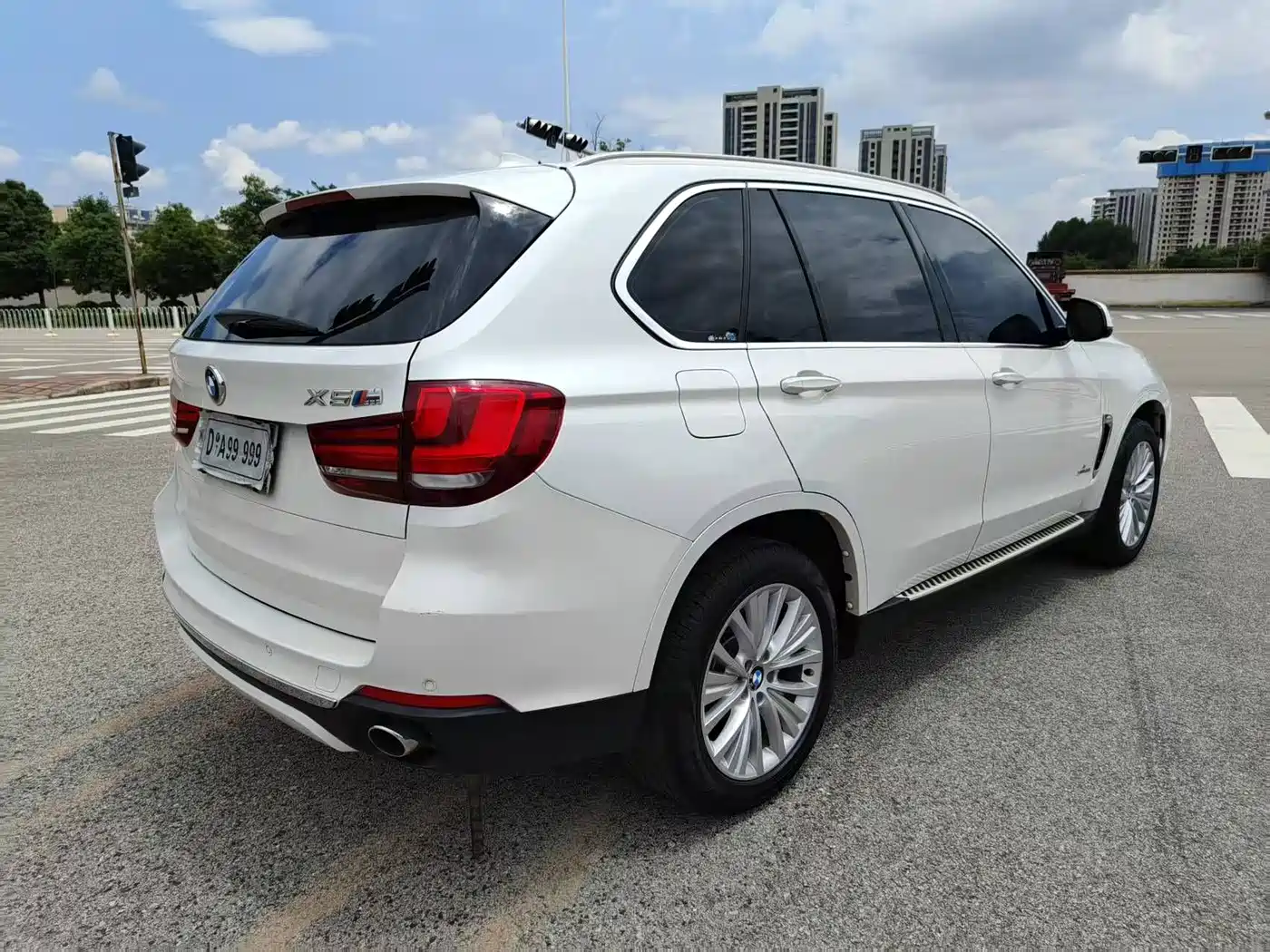 BMW X5 (Import) 2017 xDrive28i фото 6