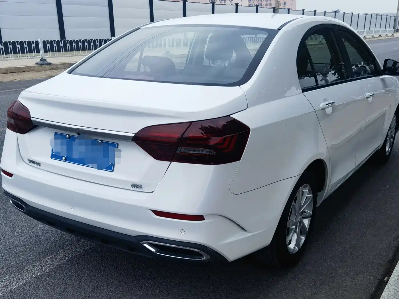 GEELY AUTOMOBILE EMGRAND
